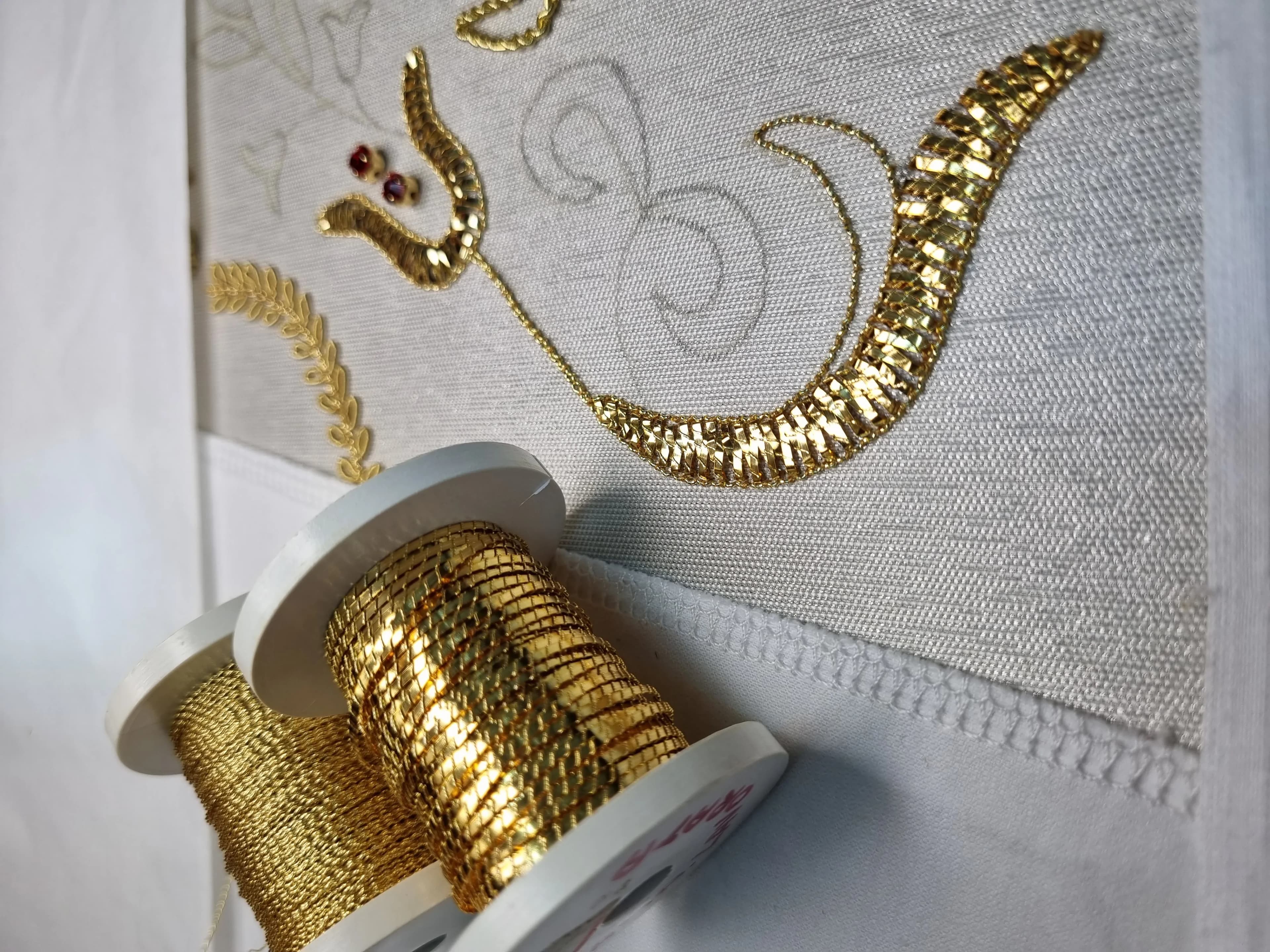 Particolari in oro 4